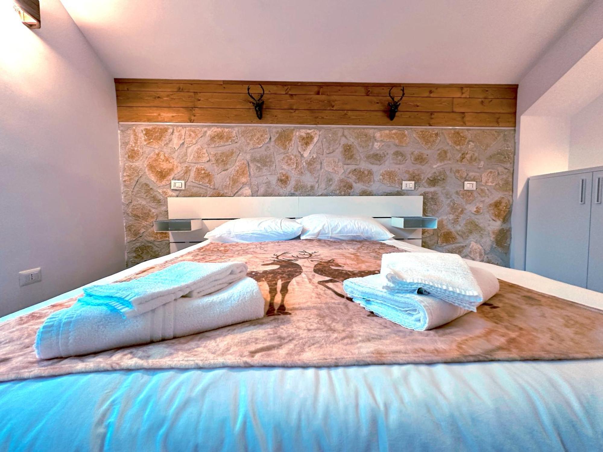La Baita Del Cervo Castel Di Sangro Esterno foto